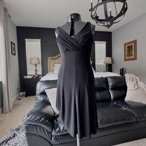 Evan Picone Black A Line Stretch Dress 6 P Excellent Career Cocktail